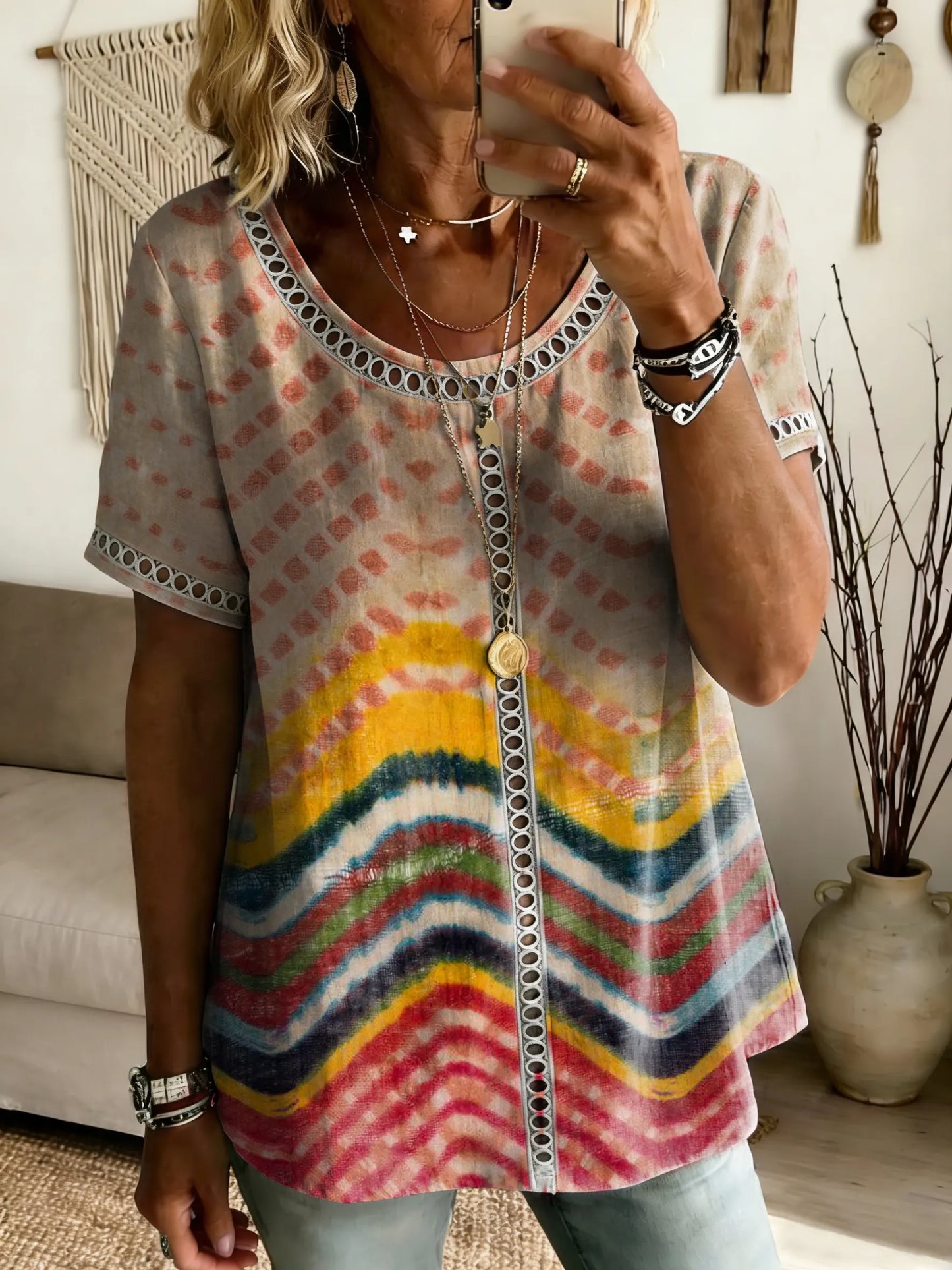 Women's Bohemian Wavy Art Print Casual Cutout Short-Sleeve Top