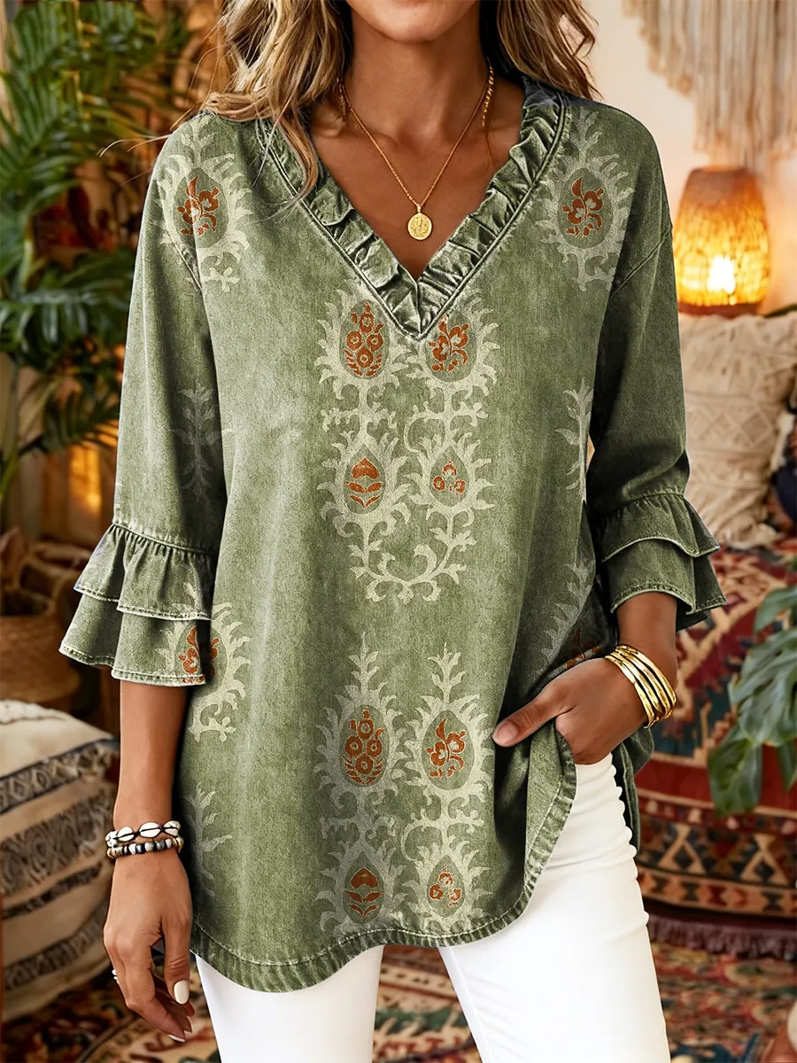 Ethnicity Light Green Totem Women's Art Print Casual V-neck Ruffled Washed Top