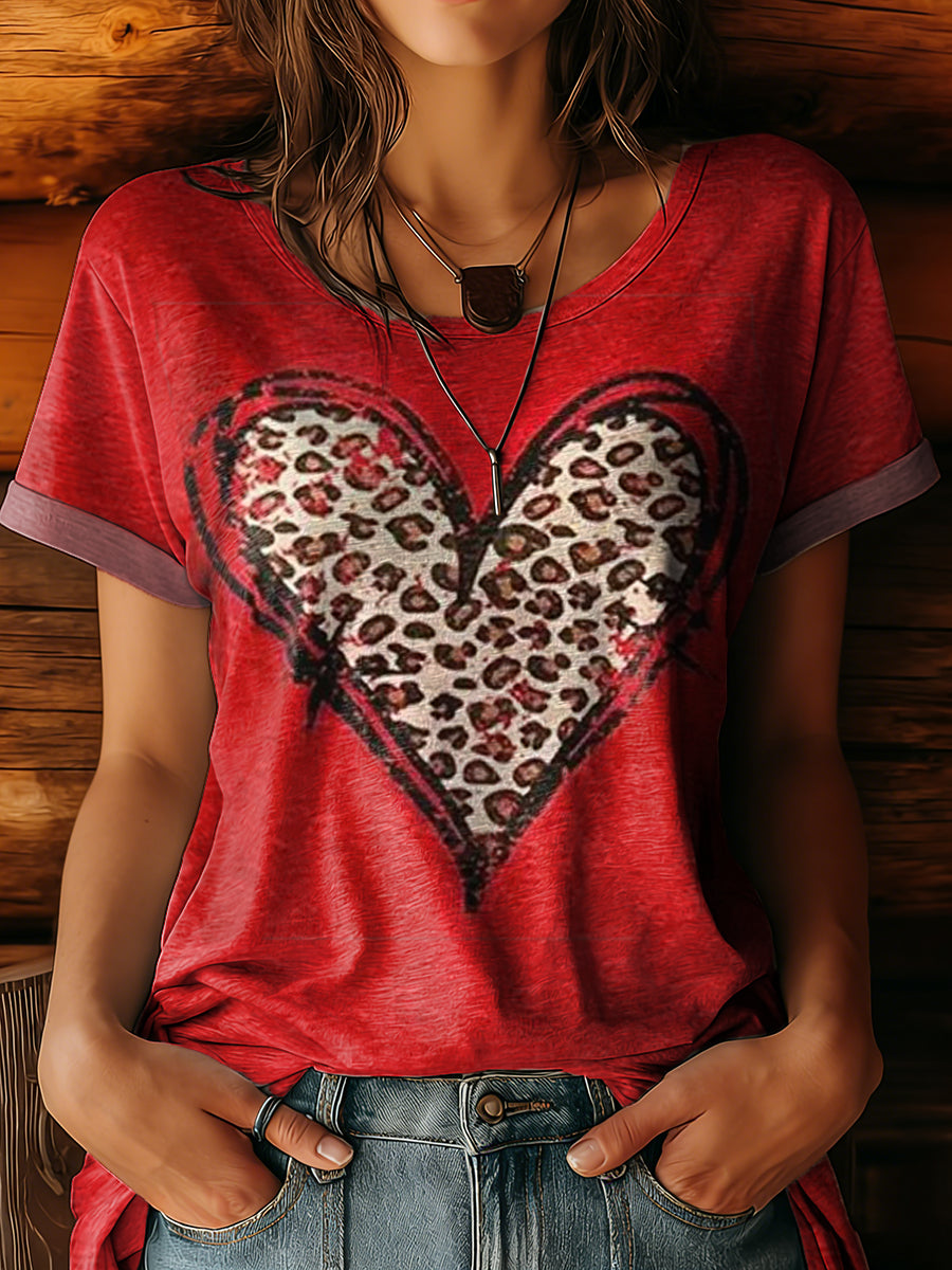 Women's Retro Leopard Print Heart Art Print Casual Short Sleeve Crew Neck Cotton T-Shirt