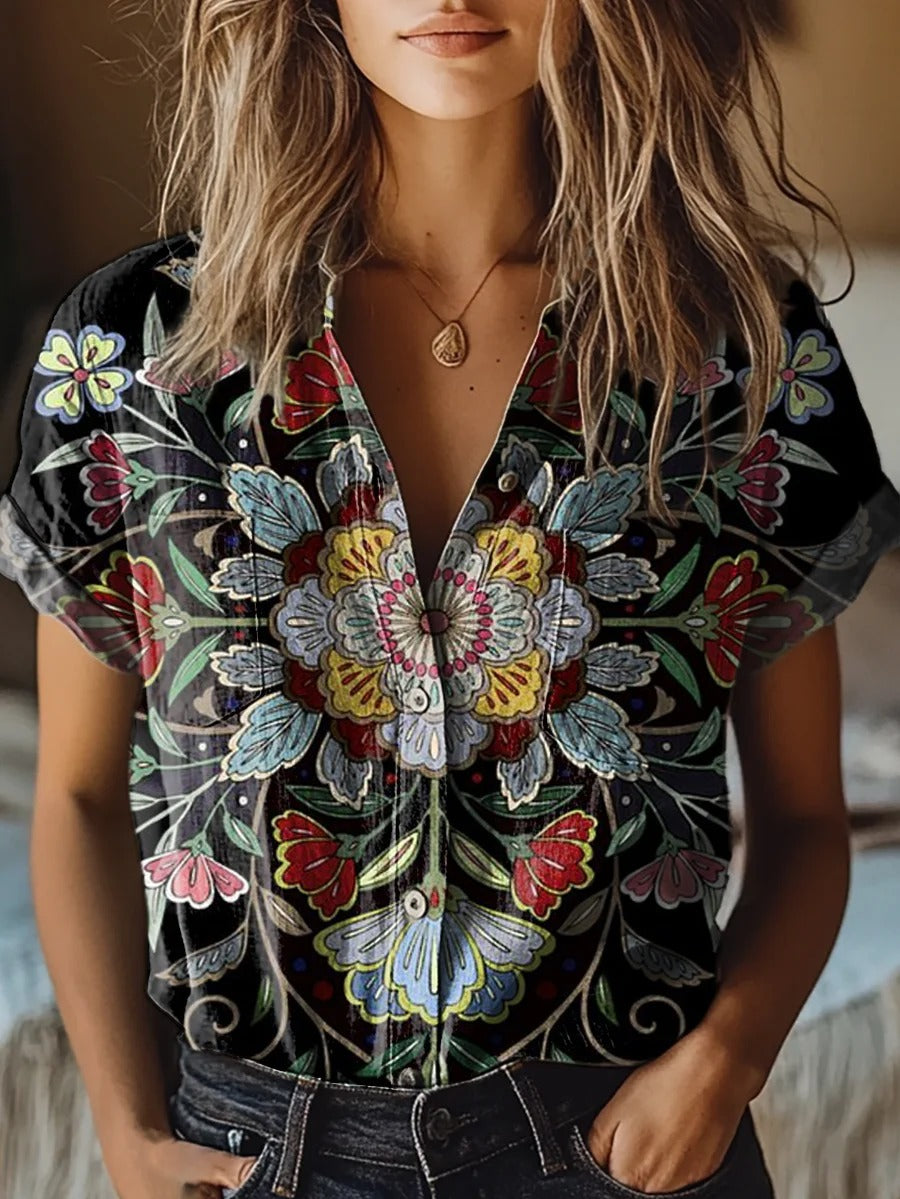 Women's Retro Ethnic Floral Totem Print V-neck Casual T-Shirt-1