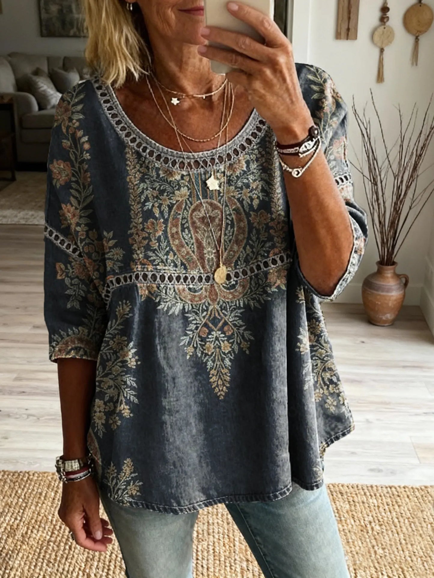 Retro Totem Flowers Women's Art Print Casual Round Neck Cutout Top