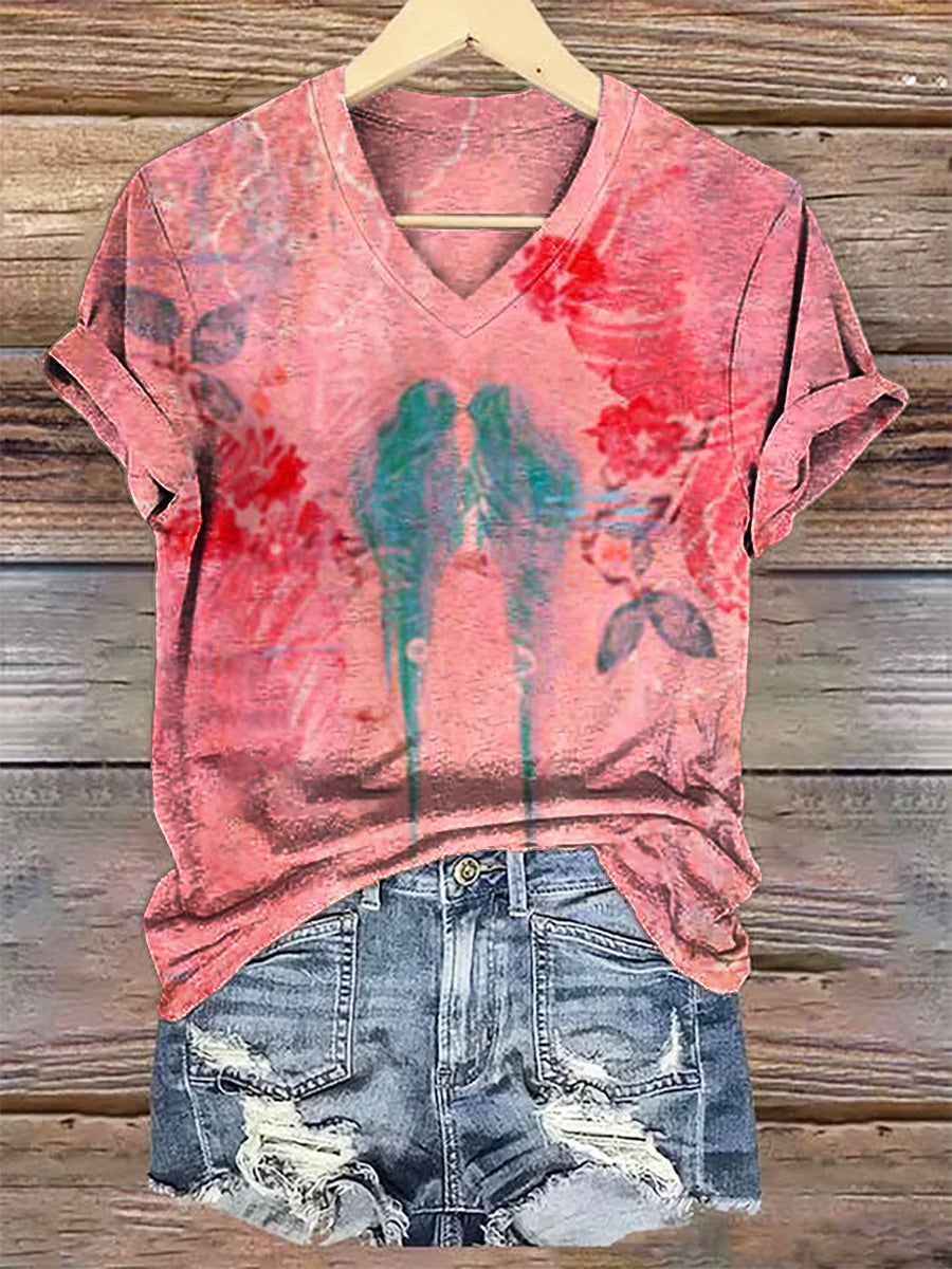 Women's Vintage Floral Bird Art Print V-neck Casual T-Shirt