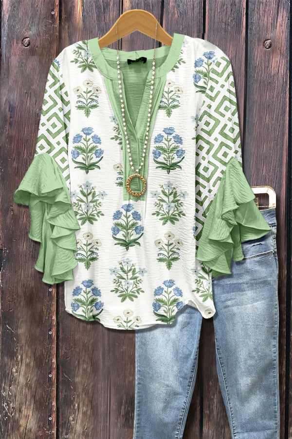Flroal Print Geo Ruffle Sleeve Top