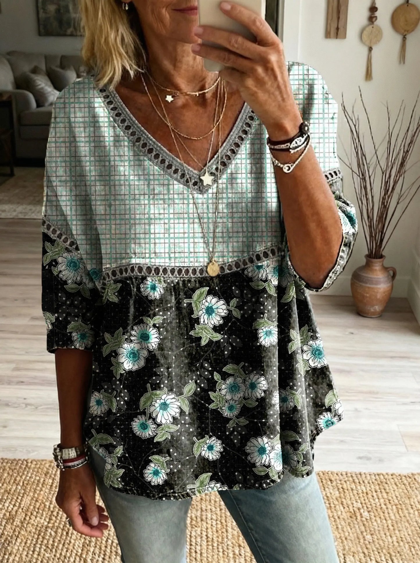 Women's Floral Pattern Art Print Casual V-neck Lace-up Top