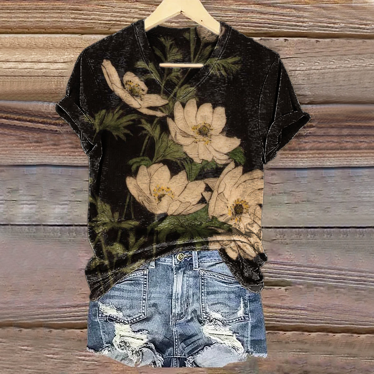 Women's Vintage Floral Art Print V-neck Casual T-Shirt