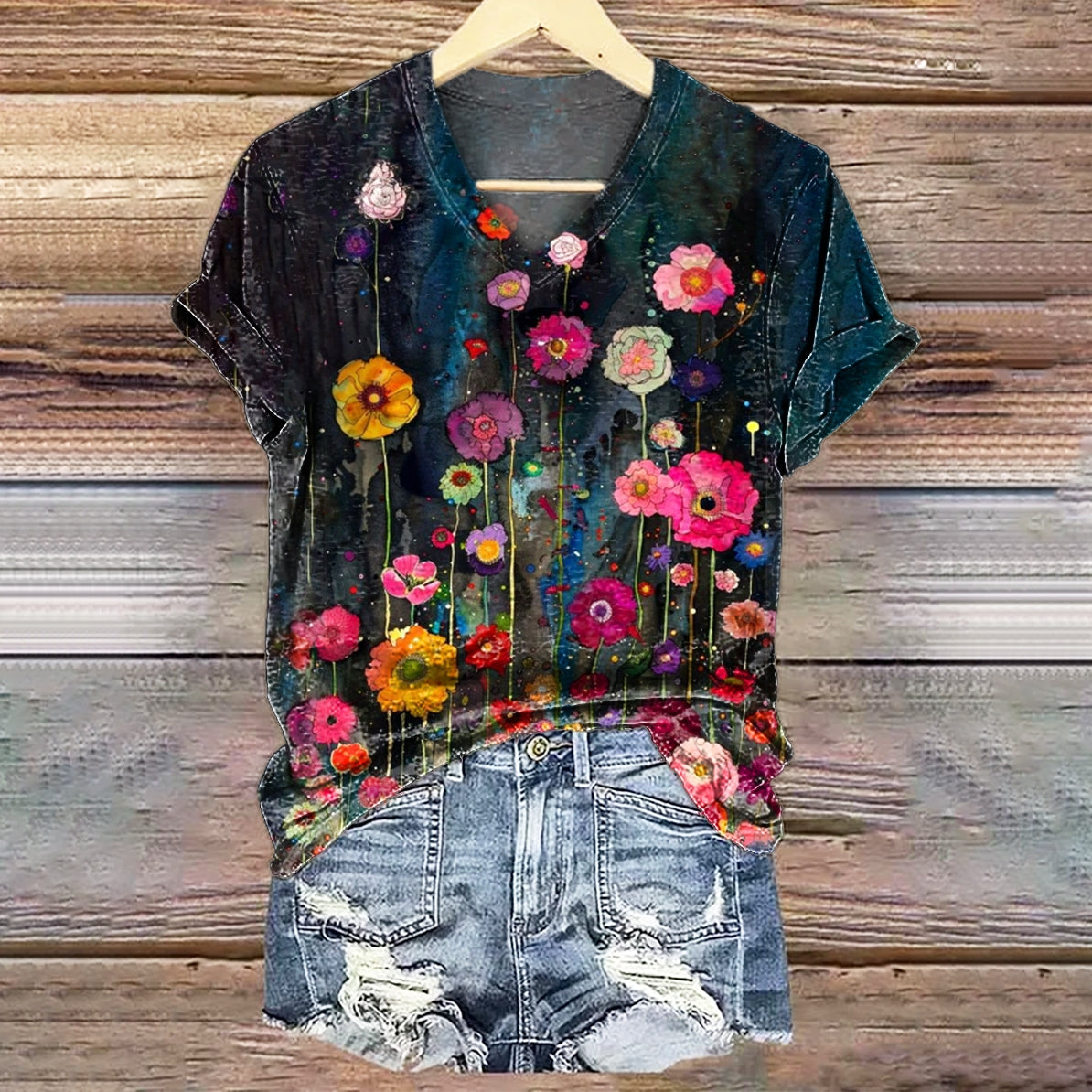 Women's Retro Floral Print V-neck Casual T-Shirt