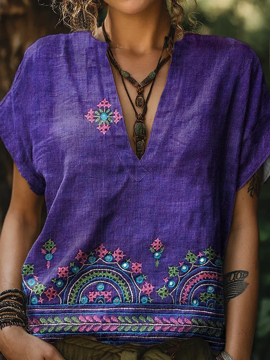 Women's Retro Ethnic Floral Print Casual V-neck Short-sleeve T-shirt