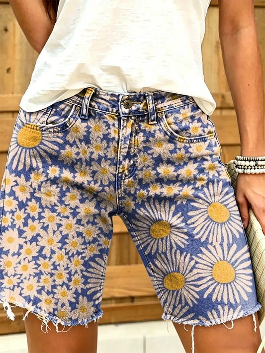 Women's Retro Daisy Art Print Casual Washed Cotton Denim Shorts