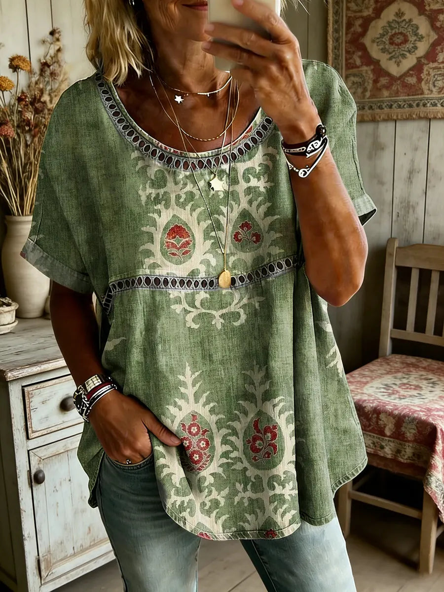 Women's Ethnic Art Print Round Neck Short Sleeve Hollowed-out Shirt