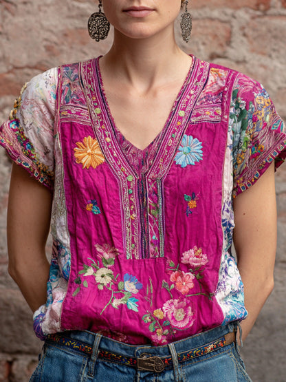 Women's Retro Ethnic Pink Awareness Flower Embroidery Printed T-shirt