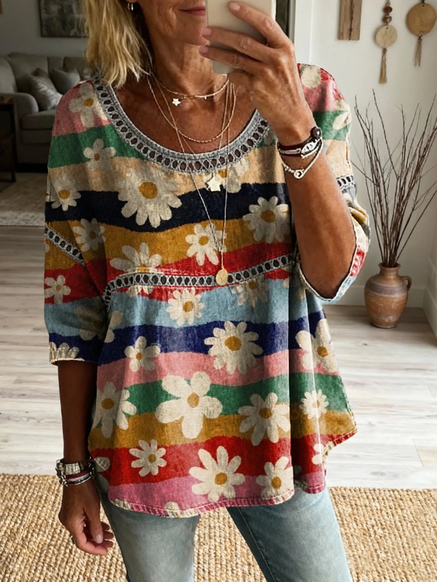 Ethnicity Geometry Flowers Colorful Women's Art Print Casual Round Neck Cutout Top