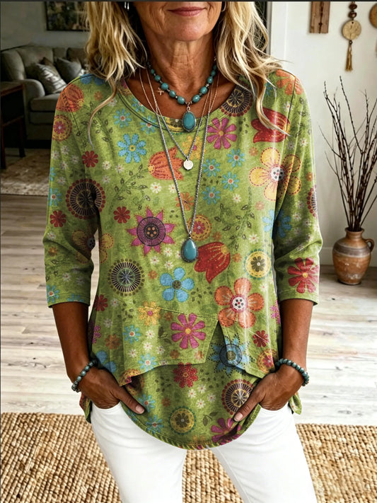 Women's Casual Round-Neck T-Shirt with Floral Art Print
