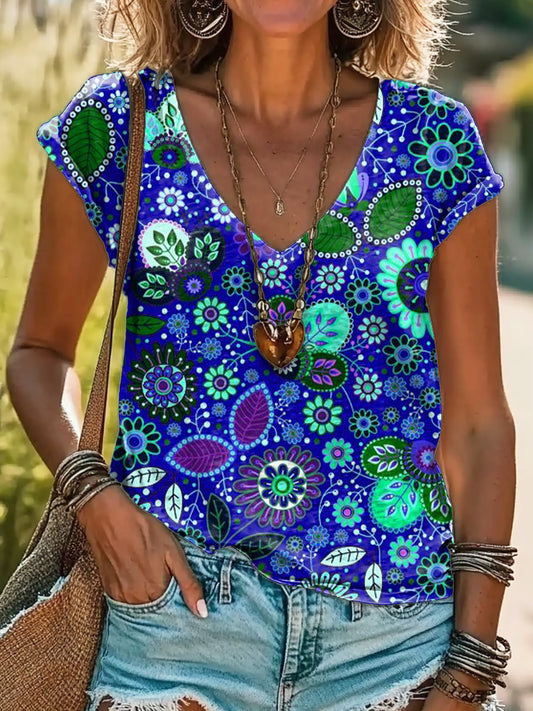 Women's Vintage Floral Art Print Cotton V-neck T-Shirt