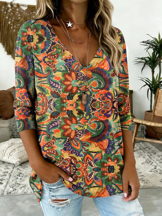 Women's Ethnic Flowers Print V-neck Comfortable Cotton T-shirt