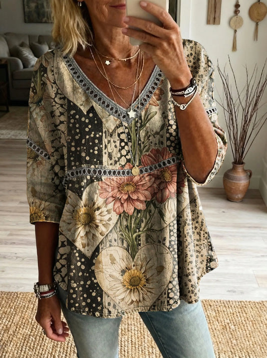 Women's Floral Heart Pattern Art Print Casual V-neck Lace Trim Top