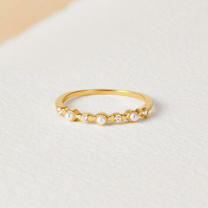 Elsa Pearl & Crystal Gold Ring