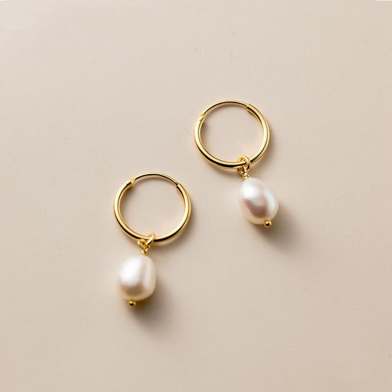 Freshwater Pearl Bella Hoop Earrings