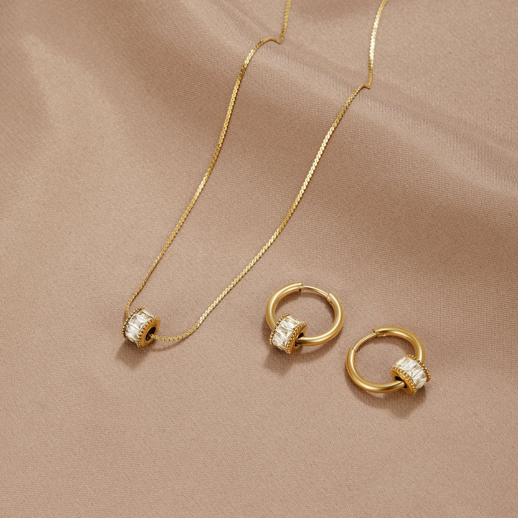 Gigi Crystal 18K Gold Hoop Earrings