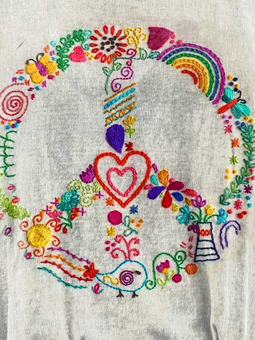 Women's Peace And Love Flower Art Print T-shirt