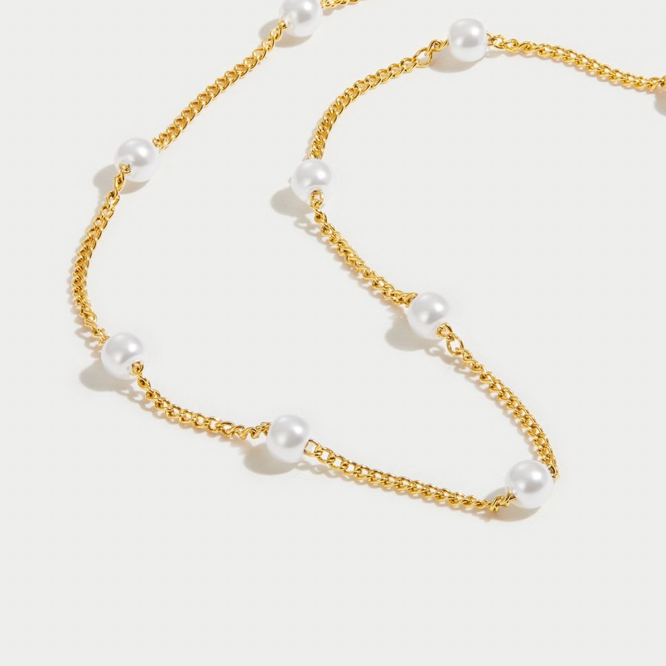 Nura Pearl 18K Gold Necklace