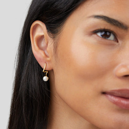 Tamara Pearl Wave Earrings